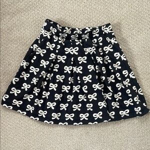 Tea Collection Black and White Bow Skirt (size 8)